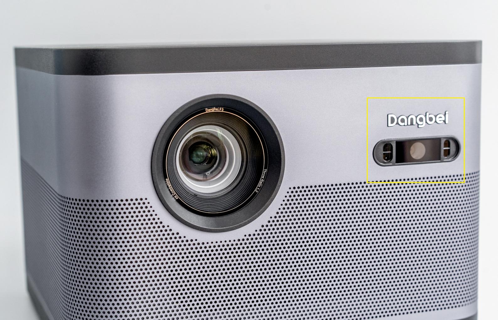当贝投影仪f3家庭影院,当贝newf3投影仪测评