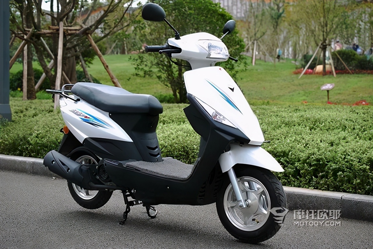 适合50岁左右开的摩托车推荐,为老爸买什么车好