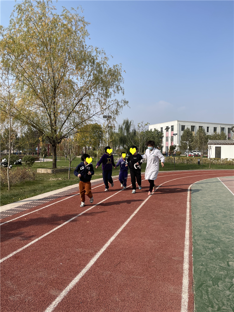 兰州市儿童福利院萌娃抗疫情，运动不能停，“宅家”多锻炼，健康快乐行