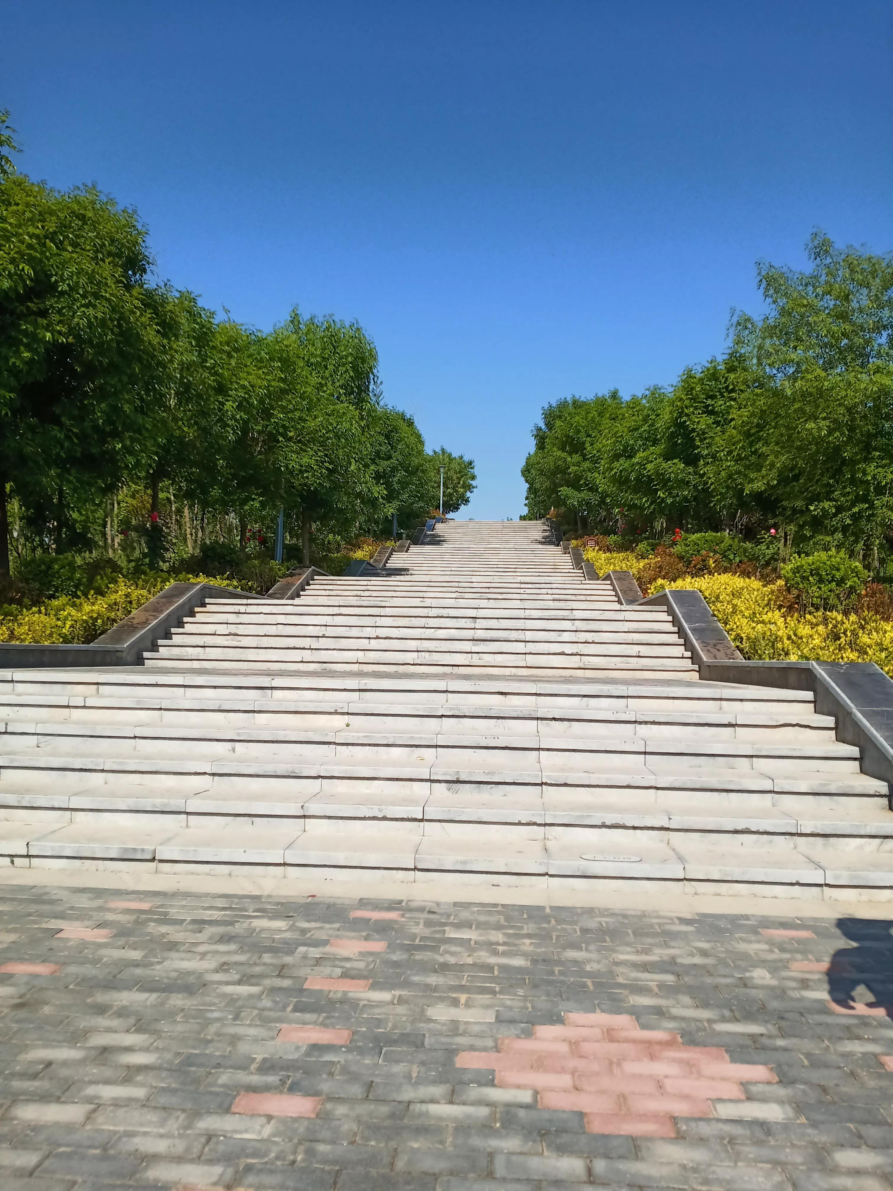 濮阳龙山公园有啥好玩的,濮阳龙山公园在什么地方