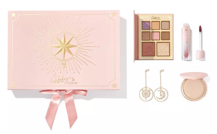 喜茶fendi联名,喜茶和fenty联名