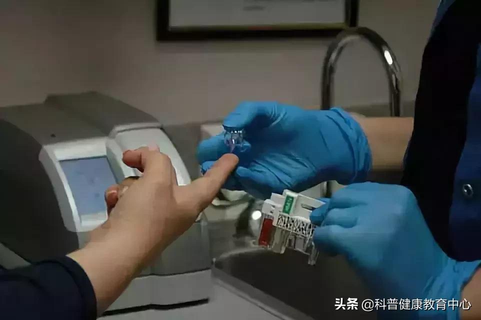 打呼噜可能是这三种病找上门了,打呼噜的危害是病吗