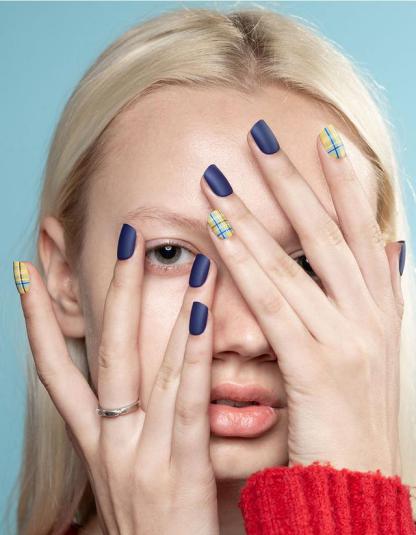 做美甲对孕妇有危害吗,好看的美甲款式超级闪视频