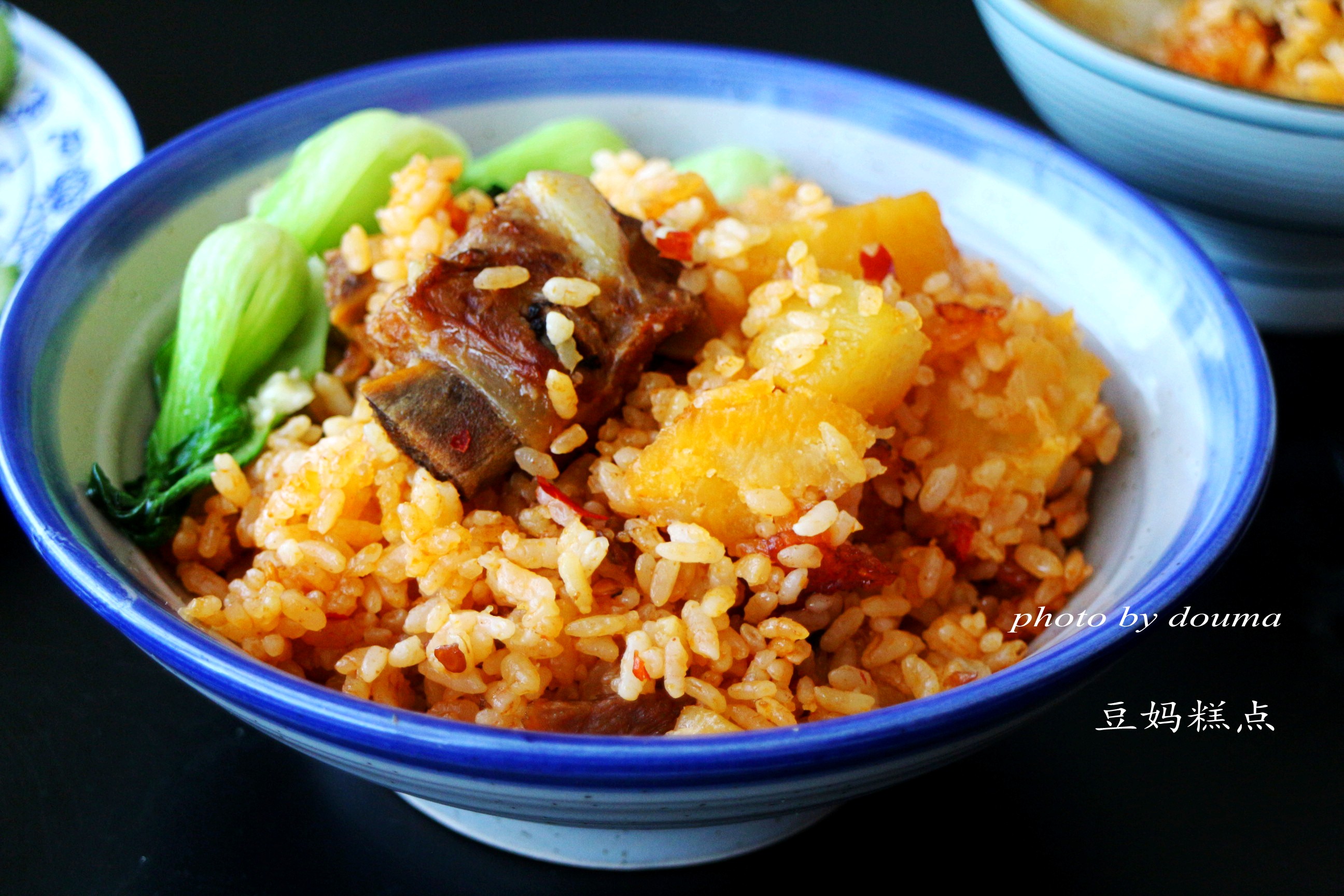 电饭煲焖饭菜饭一起做,电饭煲怎么做最好吃最简单