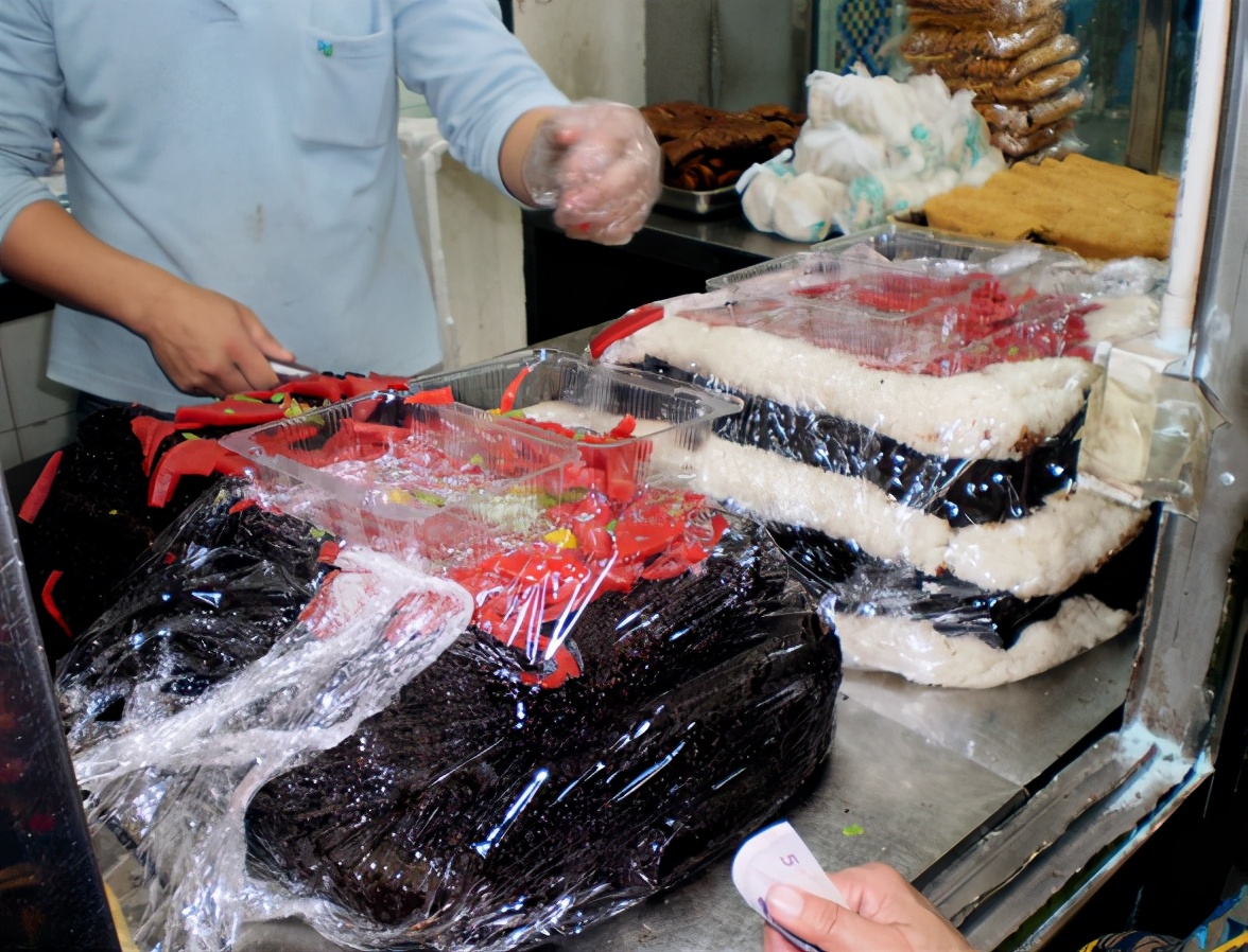 满恒记牛街清真小吃驴打滚,地道正宗的牛街清真小吃做法