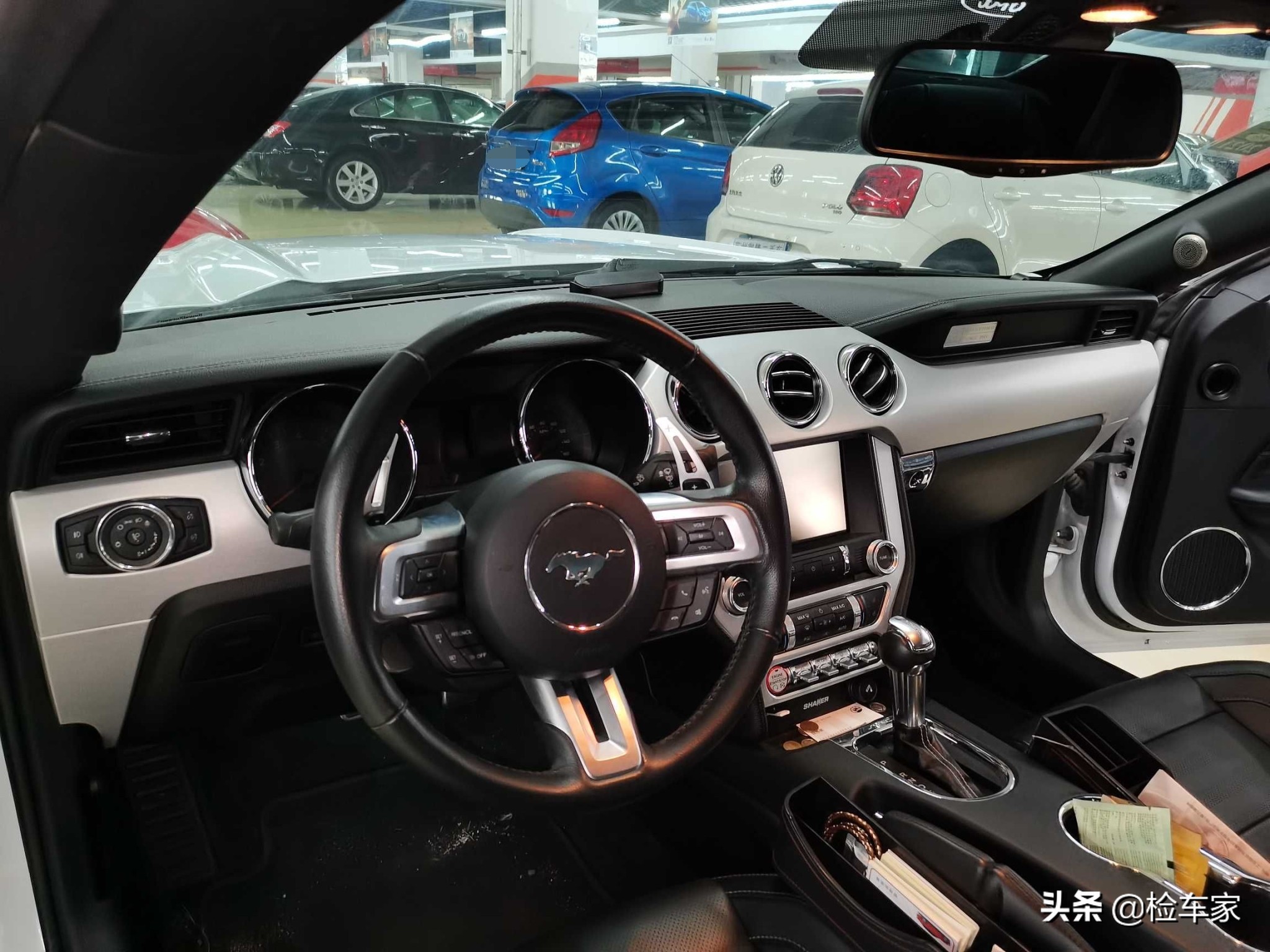 40万左右买福特老野马,50多万买野马5.0值得吗