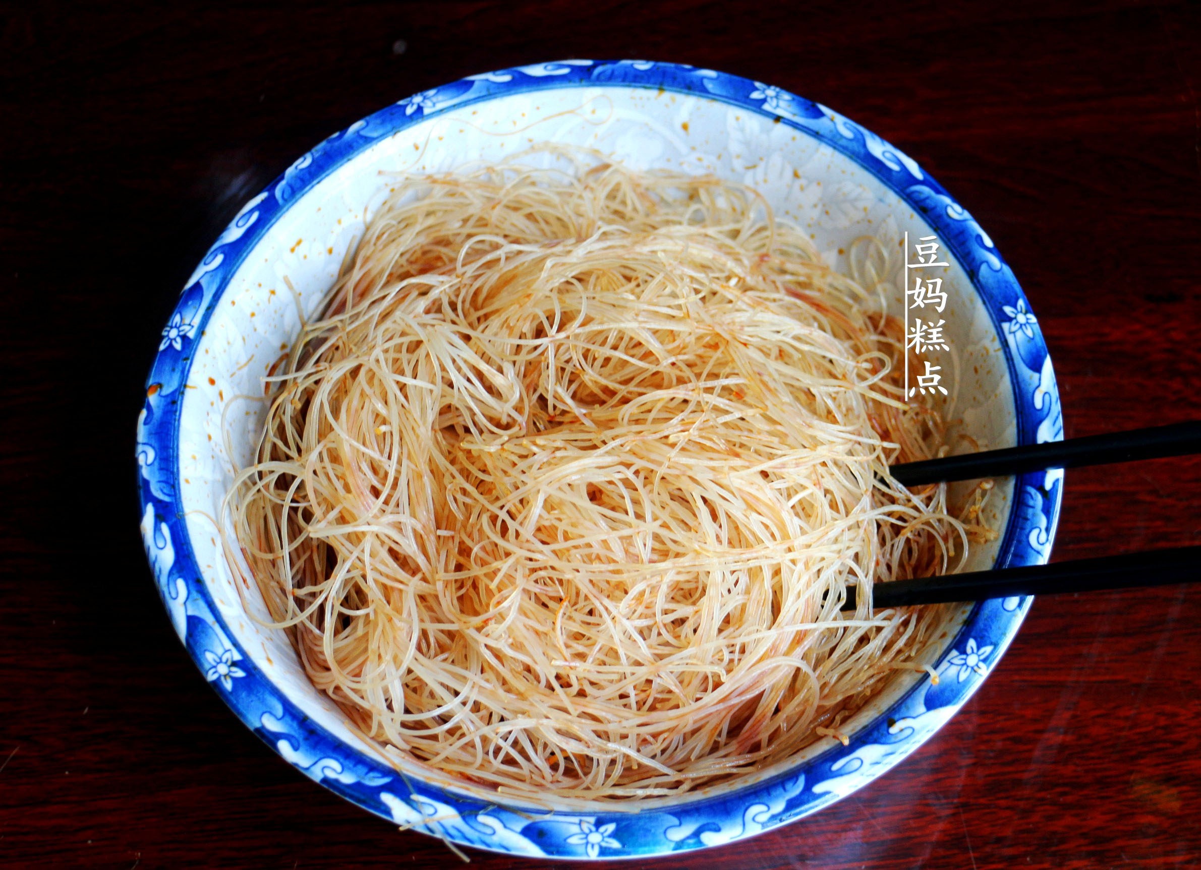 炒米粉里的干米粉如何泡软,炒米粉的米粉怎么泡米粉才不硬