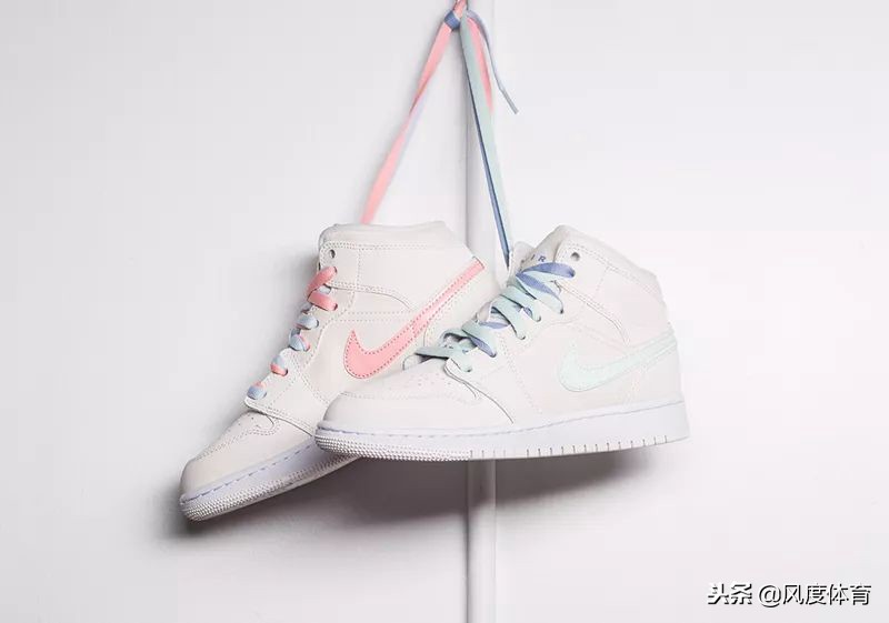 甯︽湁灏忛棯鐢电殑闉嬪瓙,灏忛棯鐢电郴鍒楅珮甯瀷