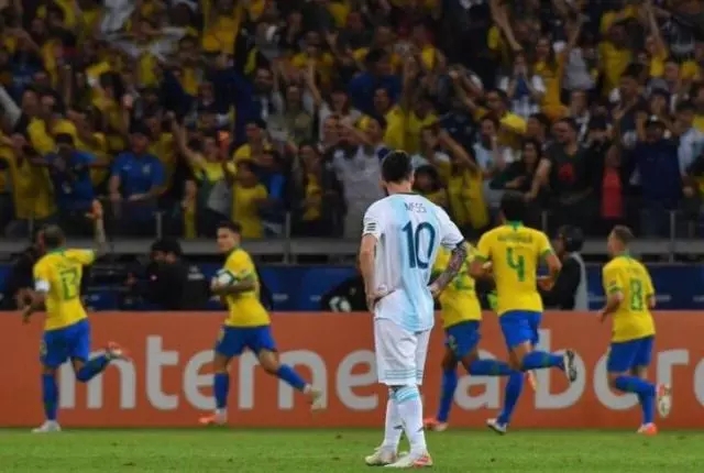 扎心了!金球第一人连续3年遭遇逆转,近7个月连丢4座冠军奖杯