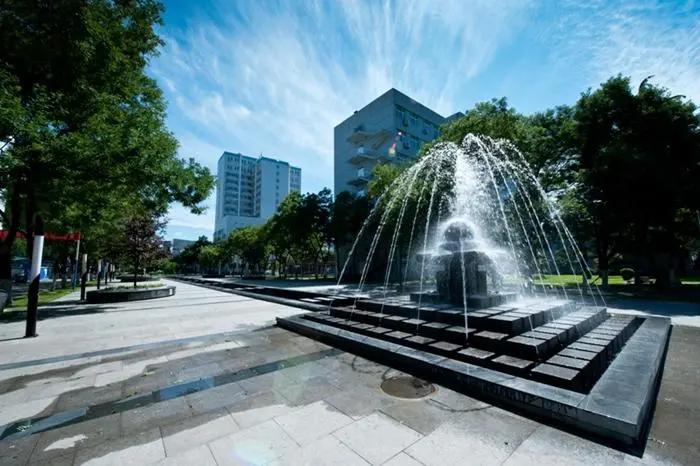 不是211也不是双一流，但这所医科大学是中国最好医科大学之一