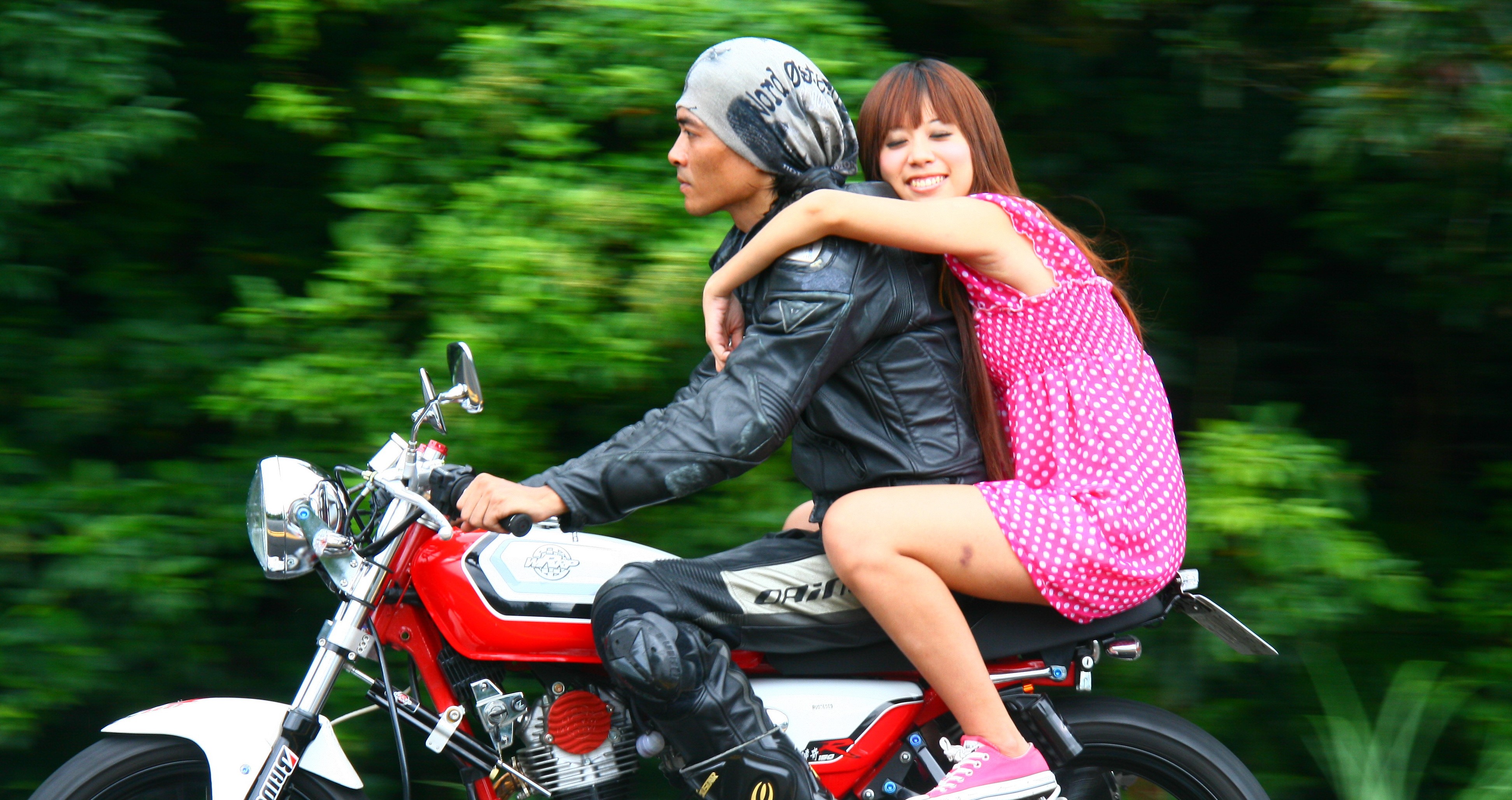 小丙讲电影,小丙谈摩托护杠