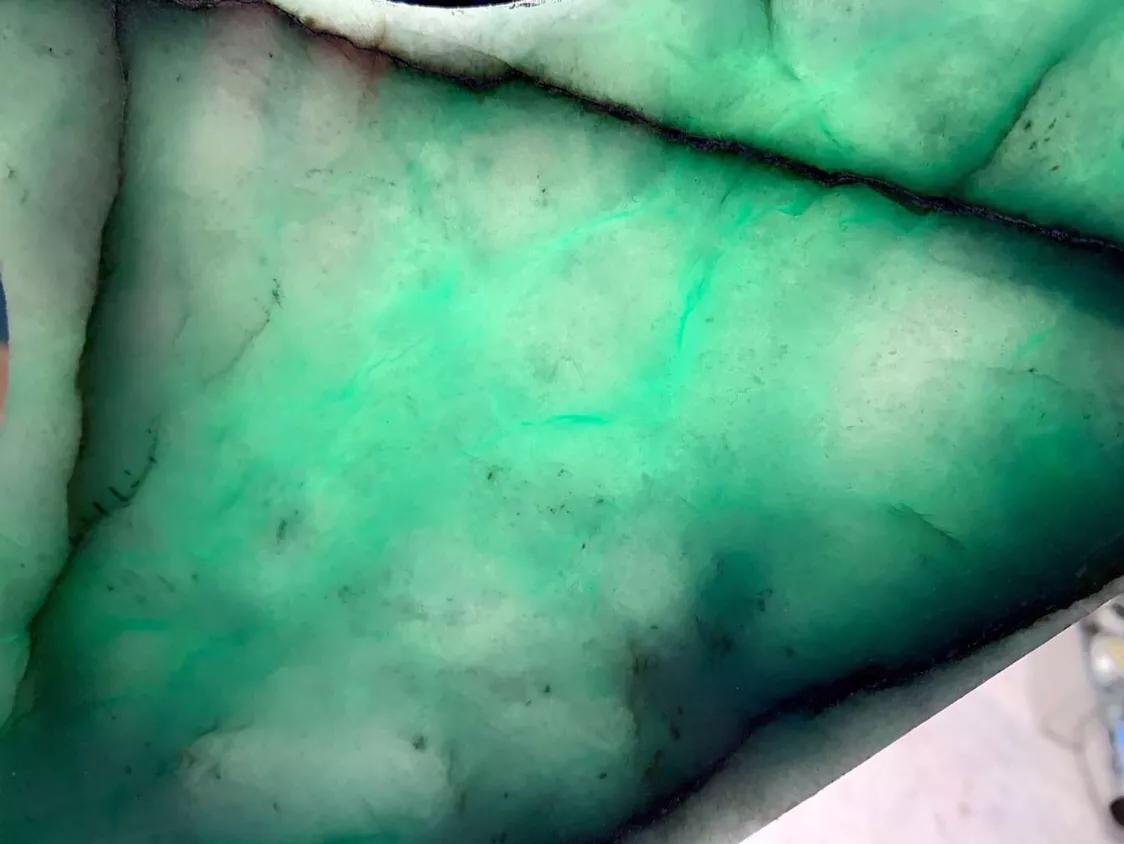 翡翠生意刚开始怎么做,翡翠大师中的经验是干嘛用的