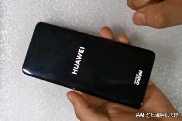 华为p30pro换了电池一直重启,华为p30pro换电池开机键无反应