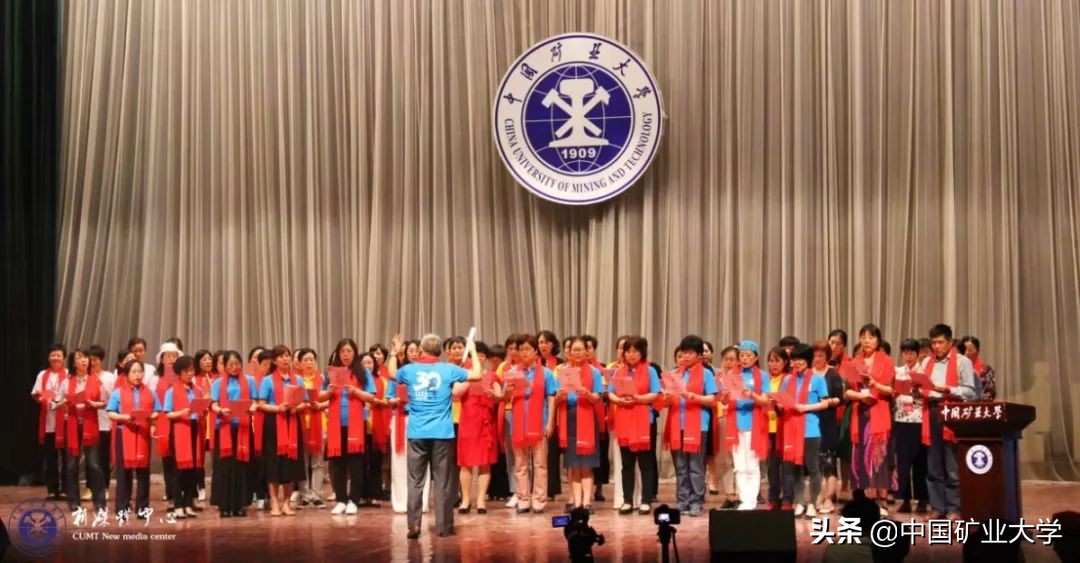 78级校友返校再聚首,72届老同学毕业五十周年再聚首