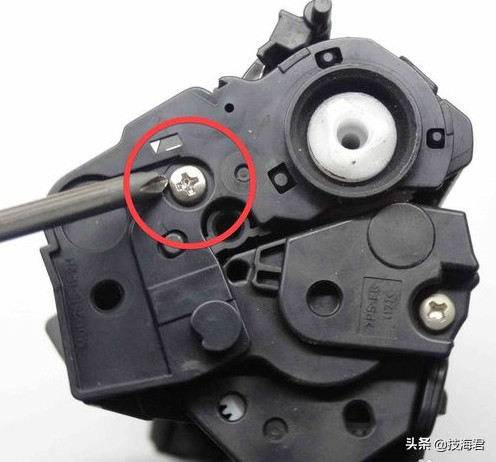 惠普1136打印机388a硒鼓加墨教程,惠普136wm激光打印硒鼓怎么加墨粉