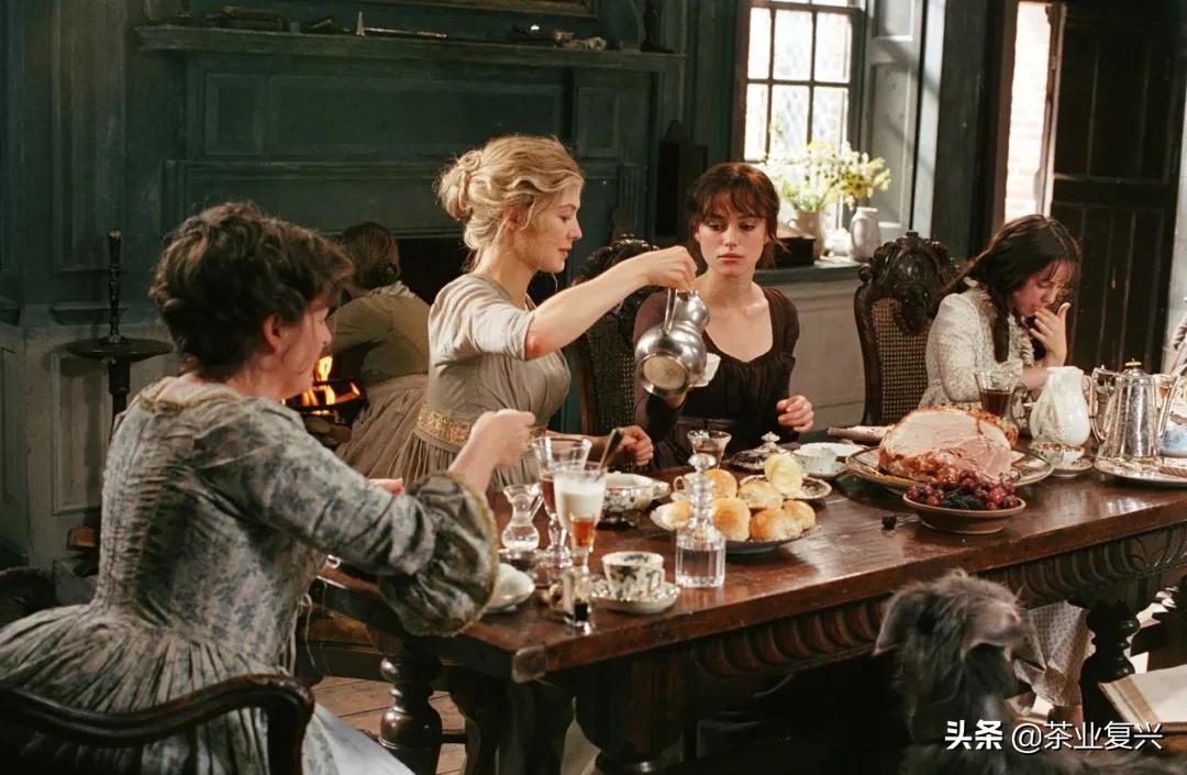 英式下午茶的介绍重点,英式下午茶中三层点心顺序