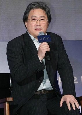 鏈磋禐閮佺殑鐢靛奖瑙ｆ瀽,璁ㄥ帉瓒崇悆