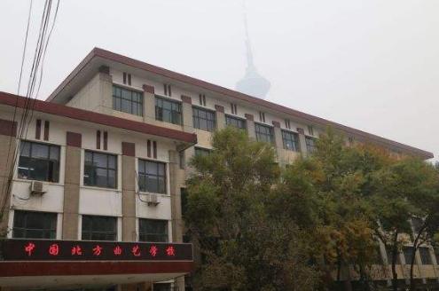 天津人说相声的原因,为什么相声都是天津口音