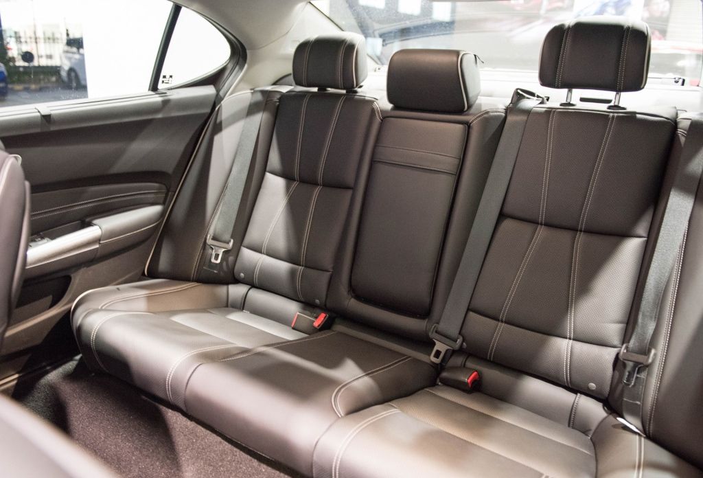 别样风情的英伦旅行顿挫强,买辆二手车要自己加装防撞梁