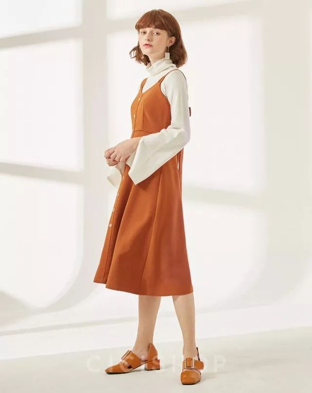 推荐又好看又不贵的裙子,休闲裙子秋冬洋气时髦裙子