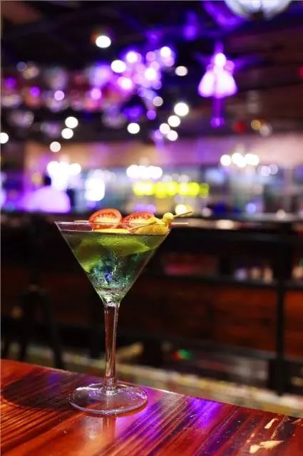 海口浪漫有情调的餐吧,海口最火的音乐餐吧