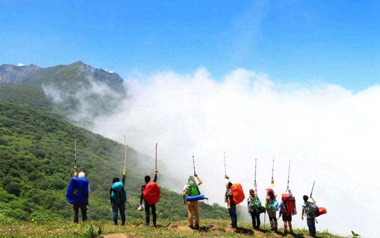 轻量化登山鞋徒步鞋推荐,透气性好选哪款徒步鞋