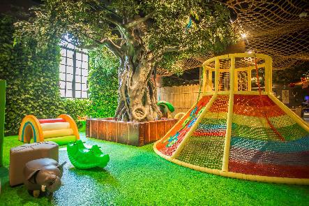 华中地区热门亲子打卡地“奇幻丛林”正式亮相武汉佛罗伦萨小镇