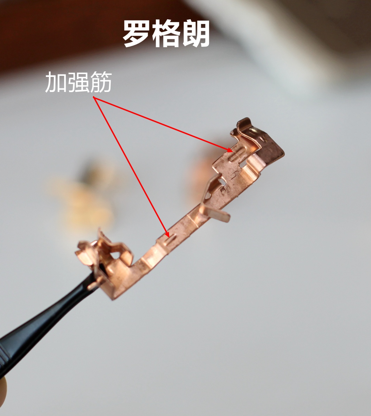 罗格朗开关怎么从墙上拆下来,罗格朗简约插座拆解