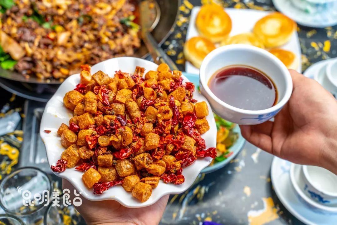 昆明高校周边美食,昆明平价美食学生