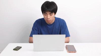 装进钱包的卡片式剃须刀，日本武士刀材质，0.05mm超薄刀网