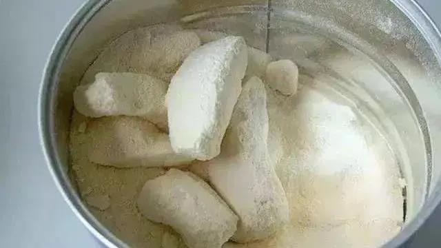 喝奶，辅食添加，防蚊防暑，疾病预防与护理全攻略