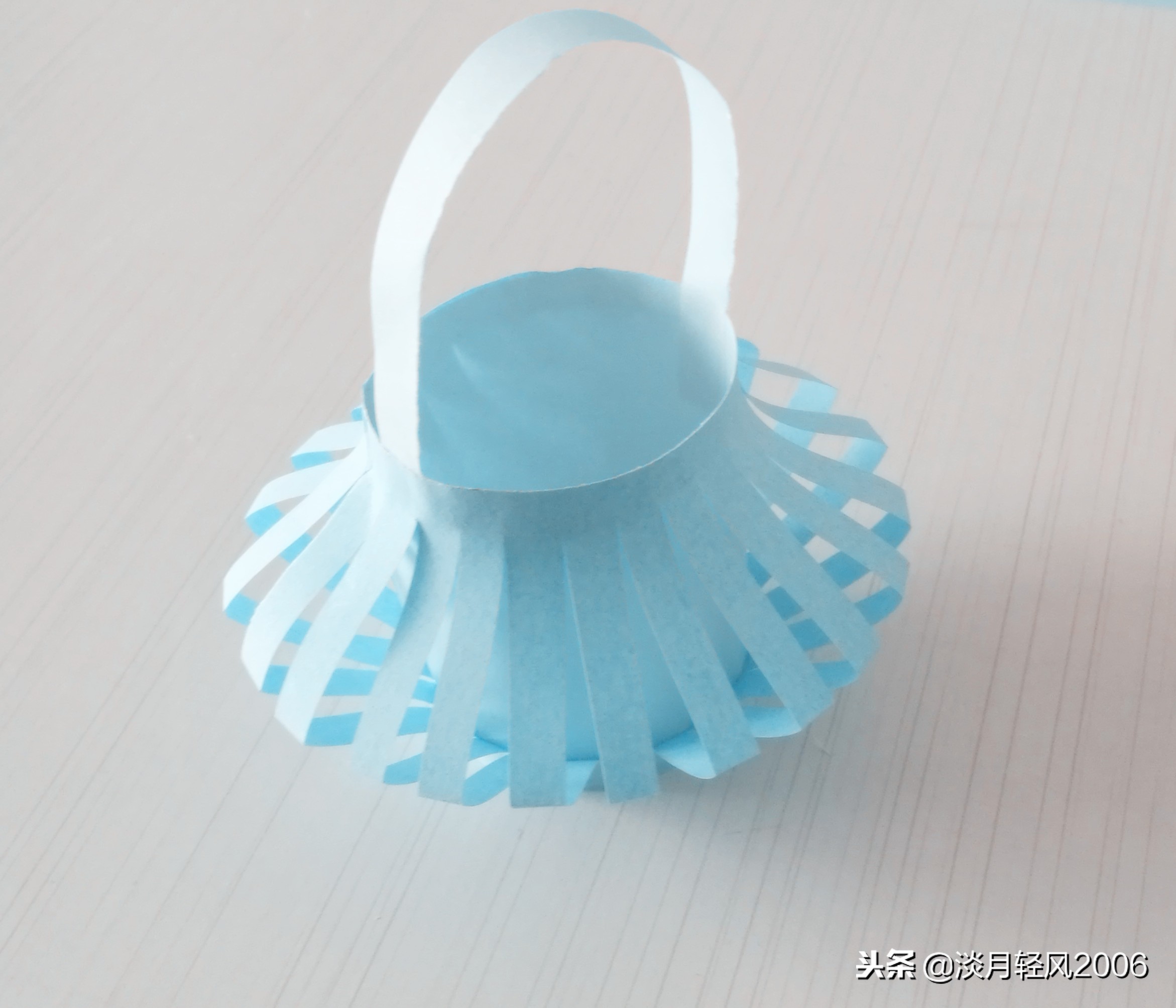 幼儿园做元旦灯笼手工简单点,大红灯笼高高挂欢欢喜喜过新年