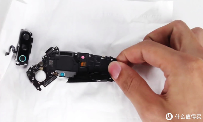 小米9进水用吹风机吹过还能好吗,小米9水洗后断触