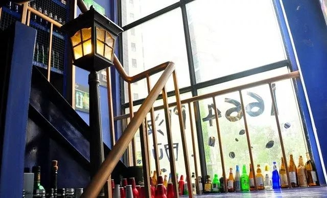 谁说济南没有夜生活细数济南这些高颜值酒吧！这就是我认识的济南