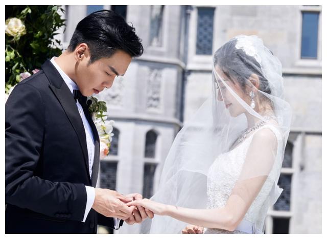 娱乐圈神仙眷侣鹿晗关晓彤,娱乐圈最恩爱的情侣鹿晗关晓彤