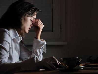 学生熬夜对身体的危害有多大,熬夜对心脏的危害有多大