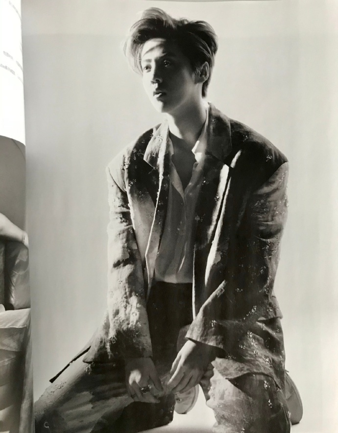 鹿晗采访中谈及父母,鹿晗家庭氛围