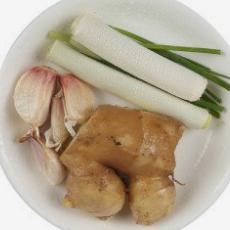 贵州酸汤鱼的酸汤做法,贵州酸汤鱼酸味怎么来的