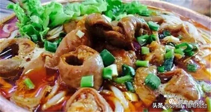 弥勒美食推荐离湖泉景区最近,弥勒五彩云池风景区