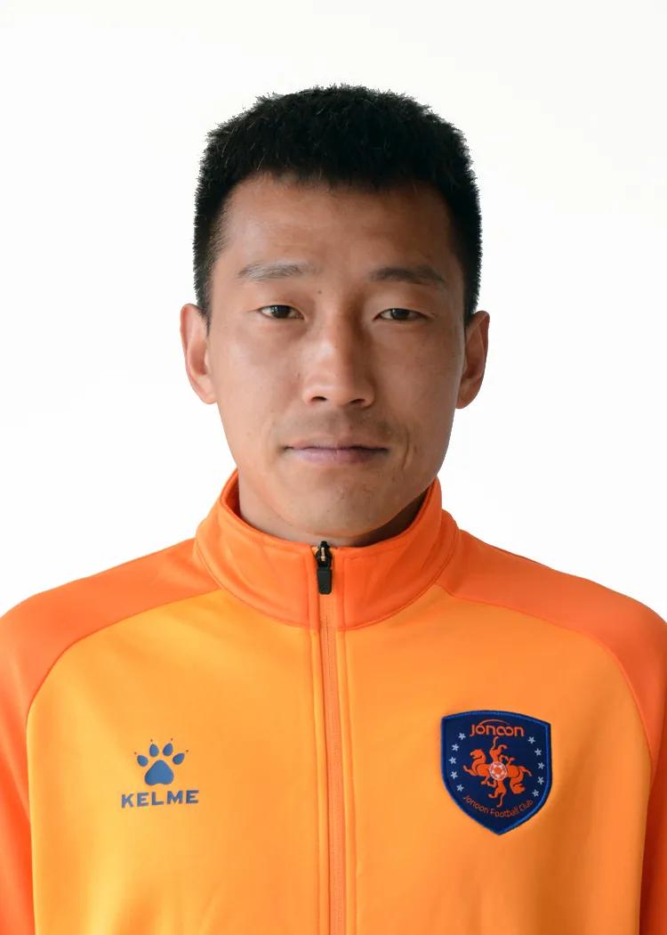 青岛海牛足球队球员名单,2021青岛海牛足球队