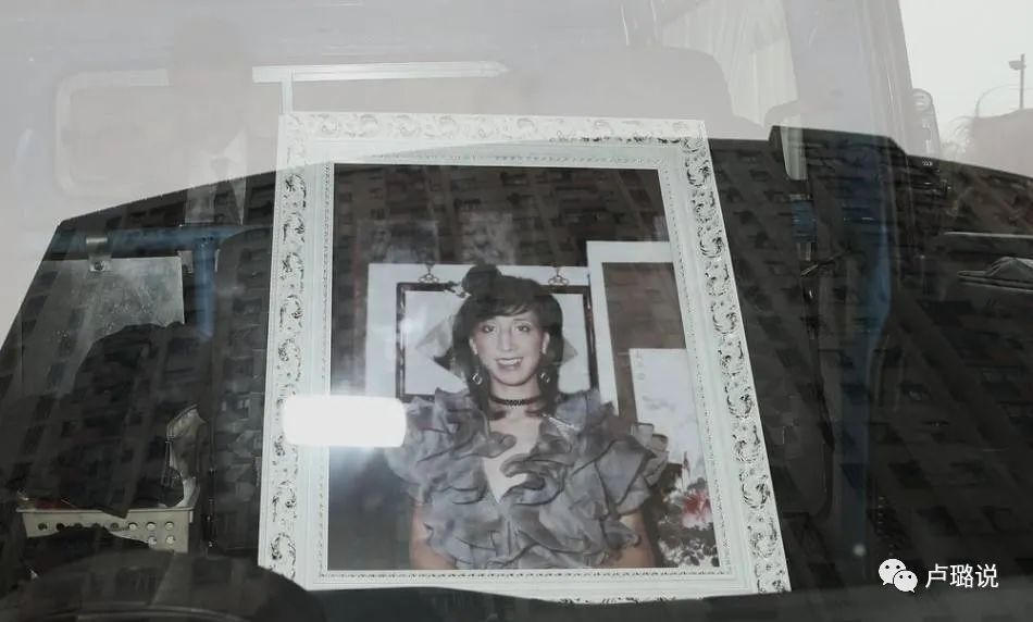 赌王的四个老婆现在状态,赌王四个太太的孩子们关系好吗