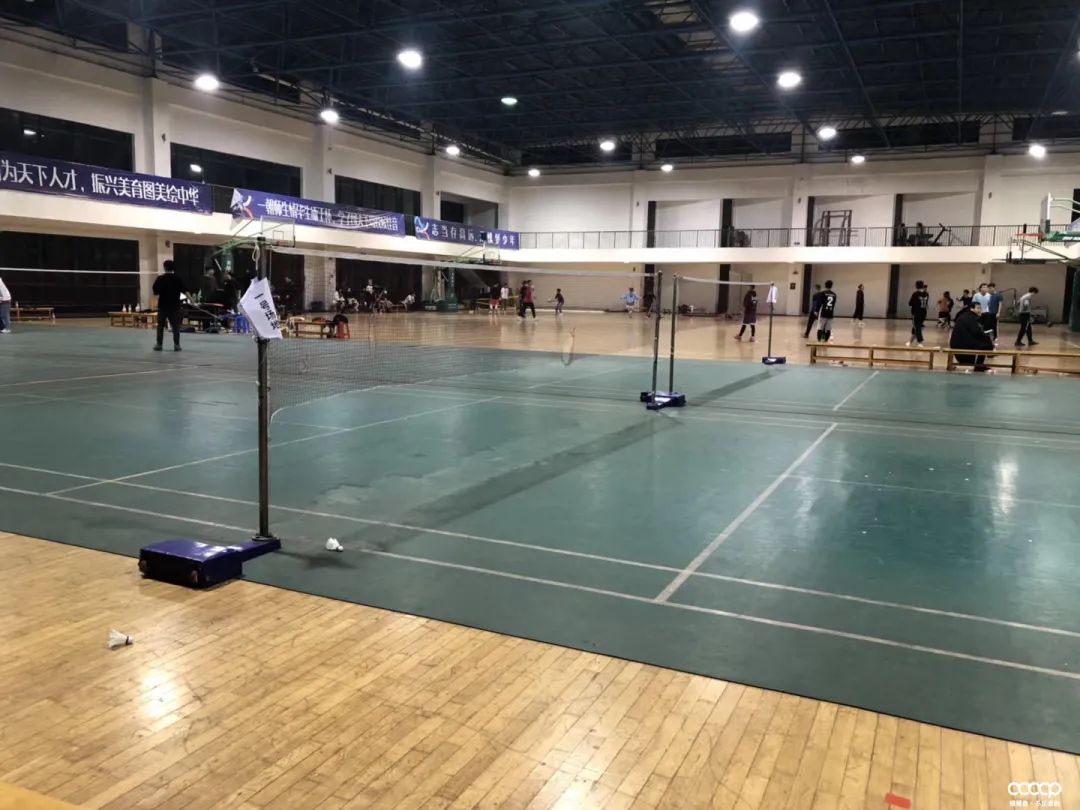 有毒！又一位宝藏小姐姐，玩核桃最爱“马虎”，朋友眼里是奇葩