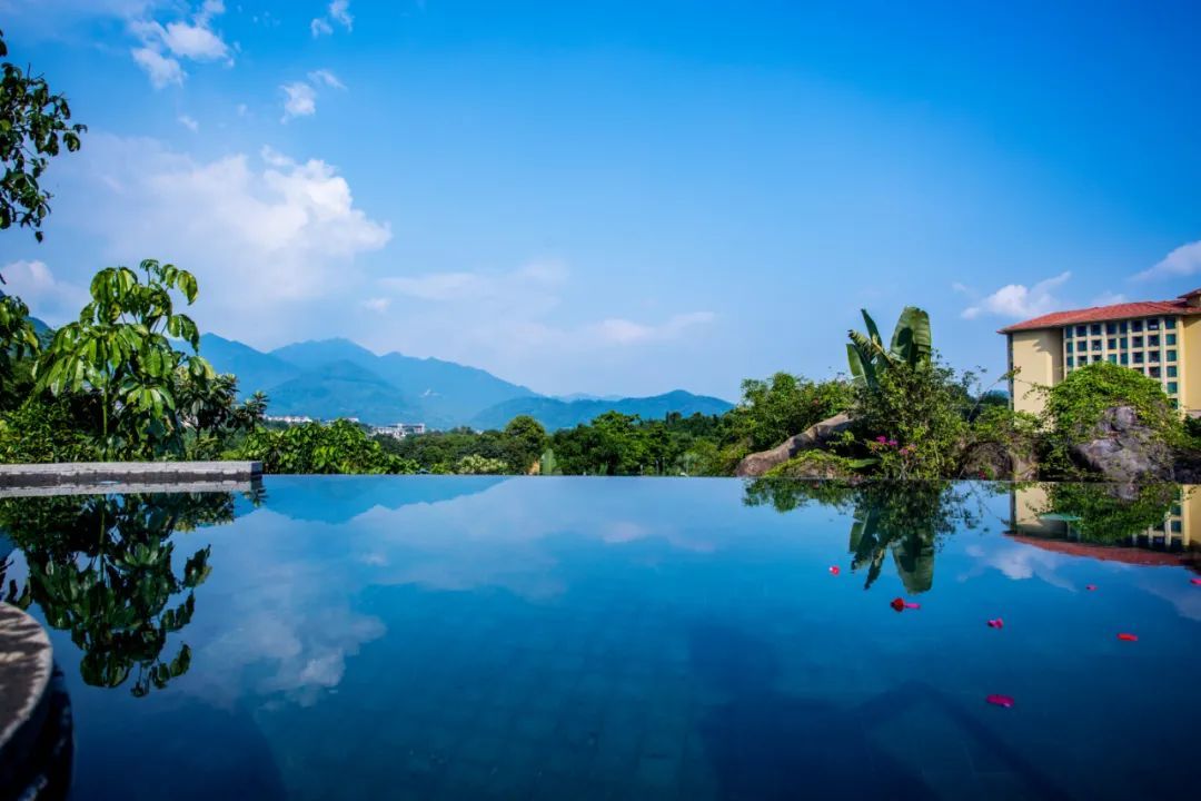 最新广州亲子游两日一夜温泉酒店,广州白水寨泡温泉酒店