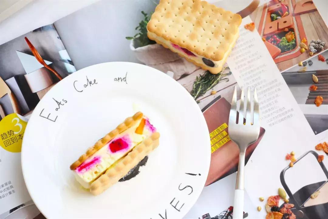 冰淇淋三明治怎么做,三明治冰淇淋老式