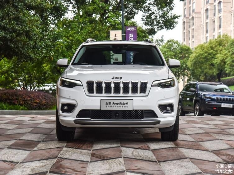 jeep新款自由光二手车,jeep新自由光旗舰版