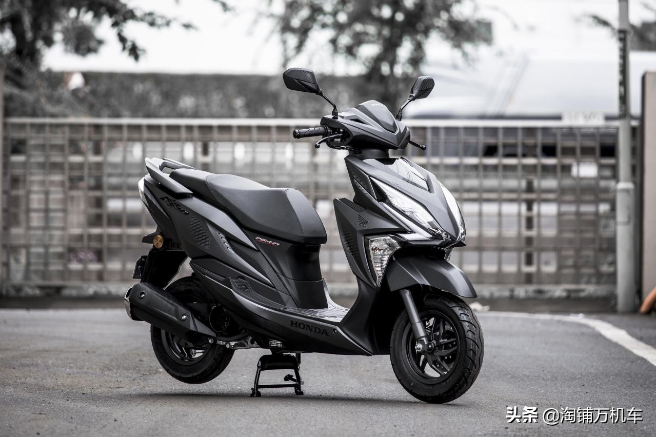 新大洲本田裂行rx125踏板价格,裂行新款rx125abs和uy125视频测评