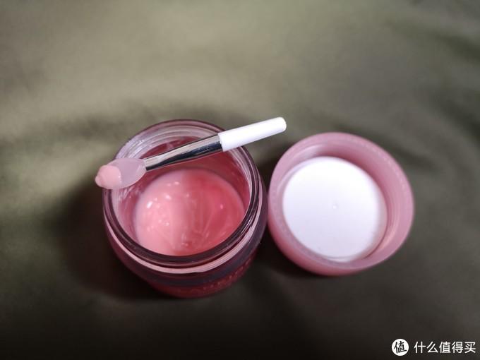 用这些年无限回购的平价护肤单品告诉你：平价化妆品≠不好用