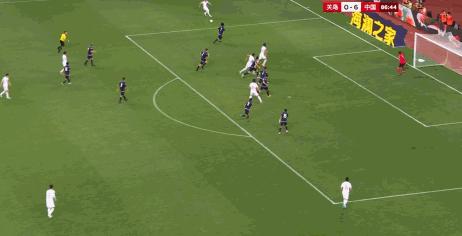 国足19-0大胜关岛,国足7球大胜关岛欢呼图片