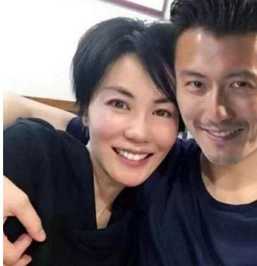 陈冠希父亲破产原因,陈冠希的事迹