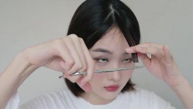 如何剪空气刘海简单易学,在家就能剪空气刘海教程